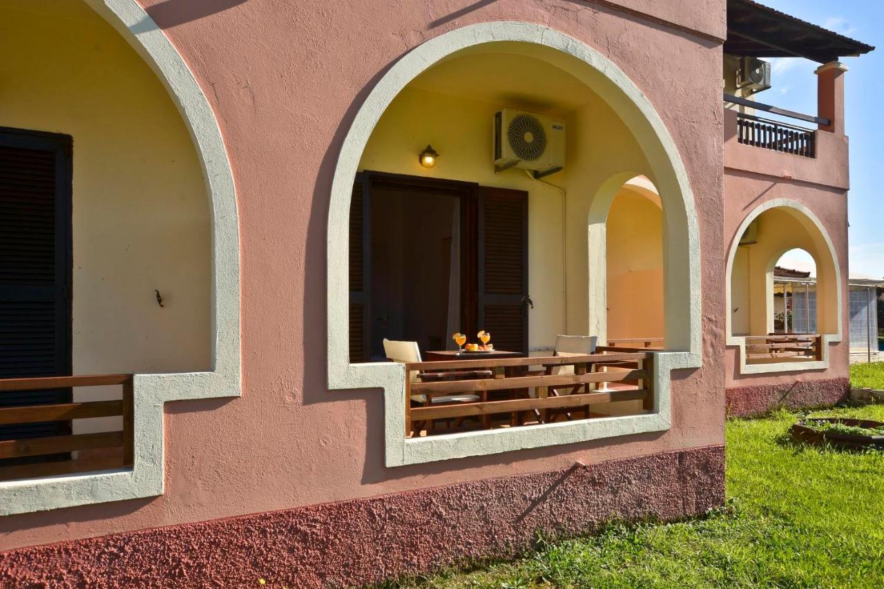 Louvros Studios Sidárion Exterior photo